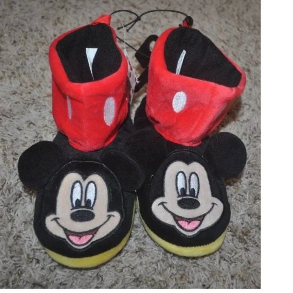 Toddler Boys Disney Mickey Mouse Slippers 9/10T Red Black Booties Slip On Winter